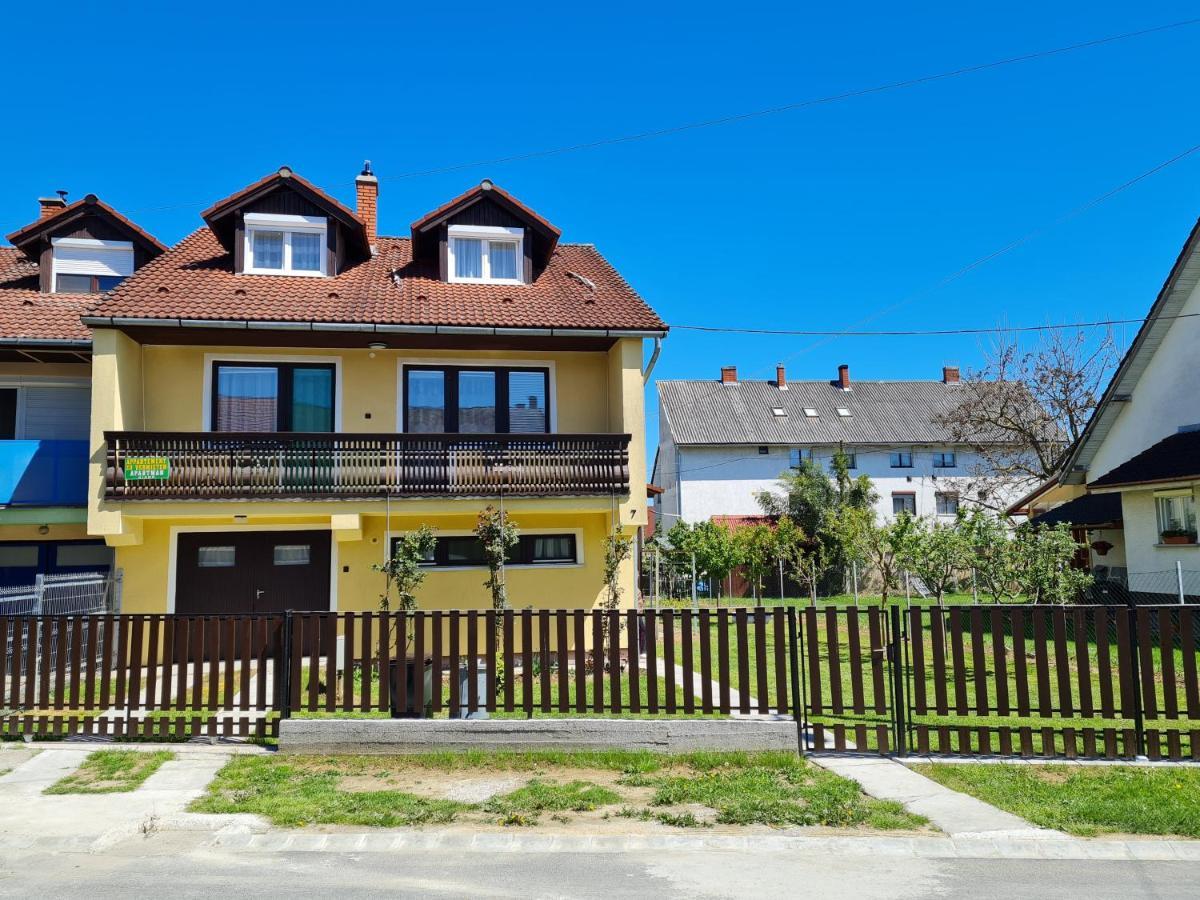 Gyöngyvirág Apartman Lenti Exterior foto