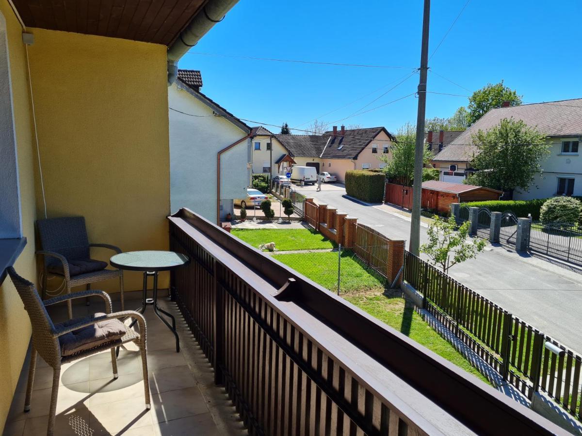 Gyöngyvirág Apartman Lenti Exterior foto