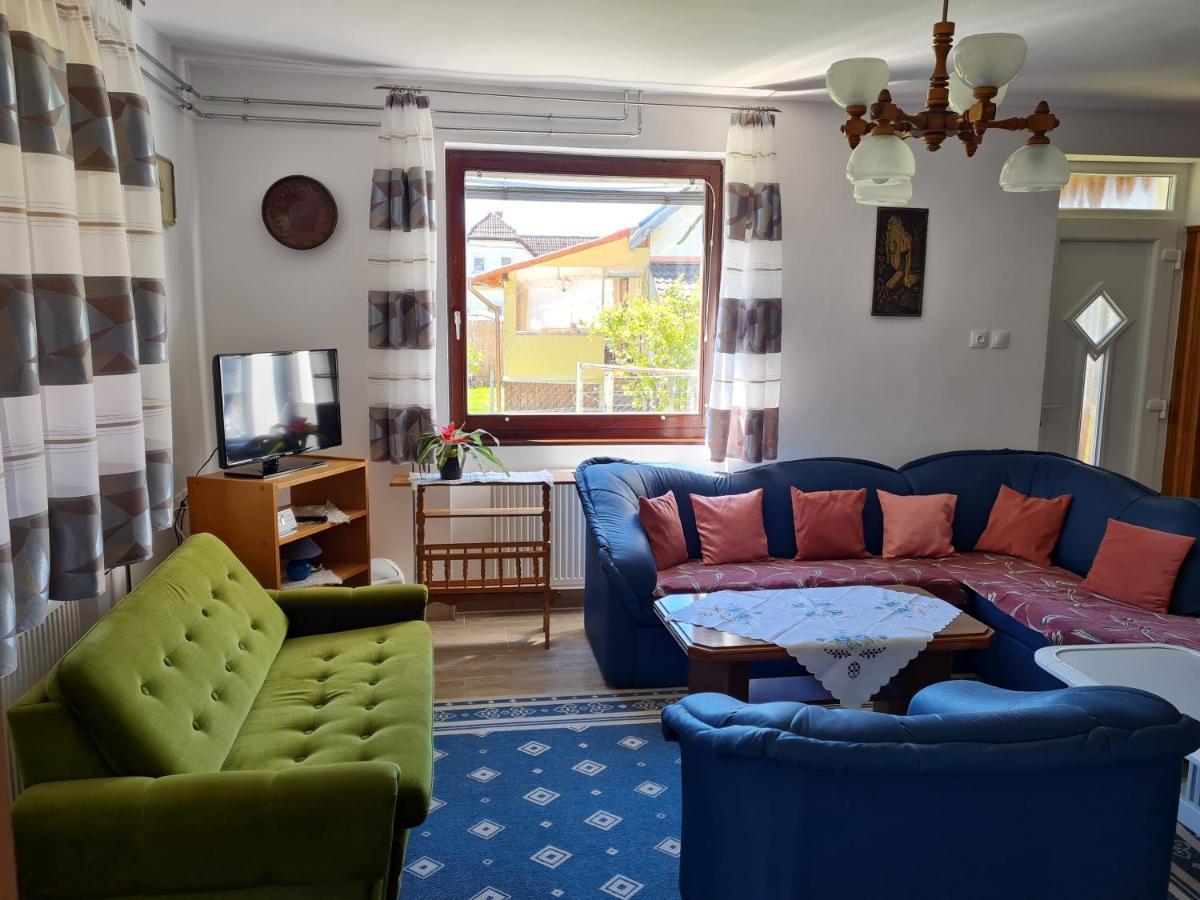 Gyöngyvirág Apartman Lenti Exterior foto