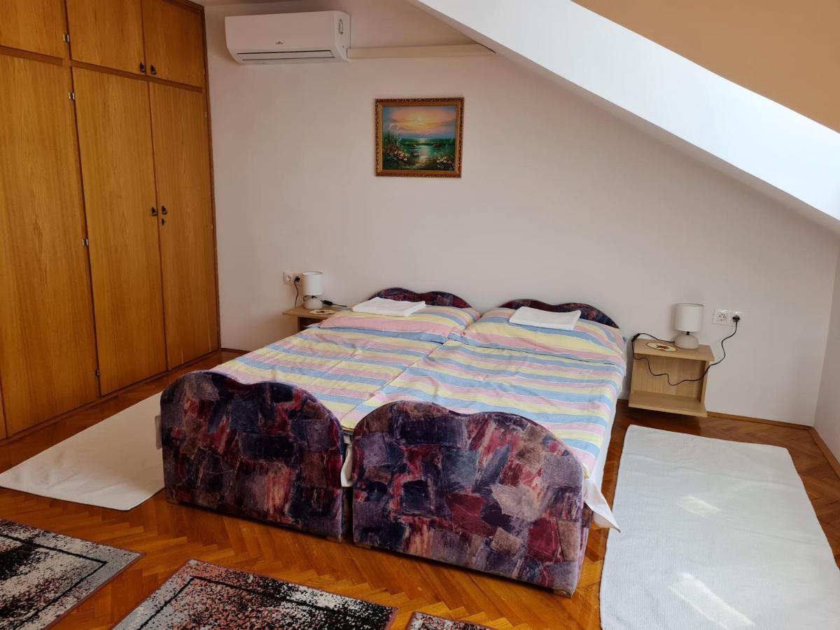 Gyöngyvirág Apartman Lenti Exterior foto