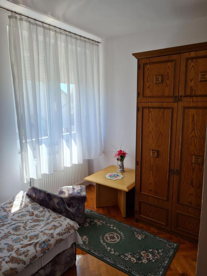 Gyöngyvirág Apartman Lenti Exterior foto